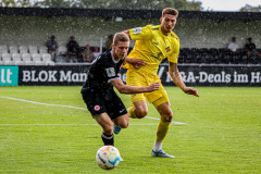 EintrachtFrankfurtII-TuS_04