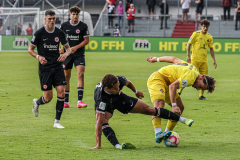 EintrachtFrankfurtII-TuS_09